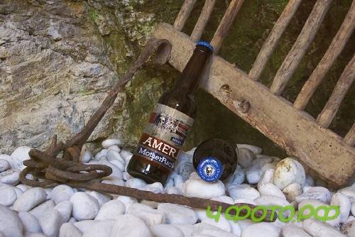 White Stone | Beer Mockup - 253338